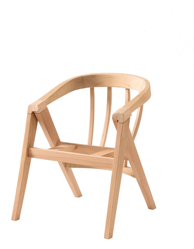 Chaise en bois squelette avec bras